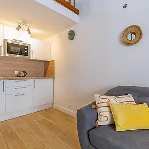 https://apt-superbe-loft-entre-la-gare-et-vieux-port.fr-provencehotel.com